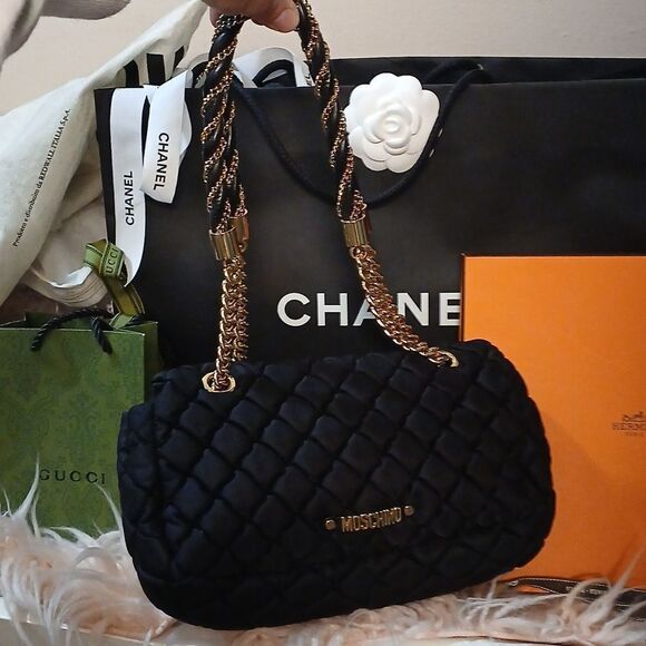 Authentic Moschino Black Quilted Puffy Nylon Shoulder Bag Gold Chain Strap